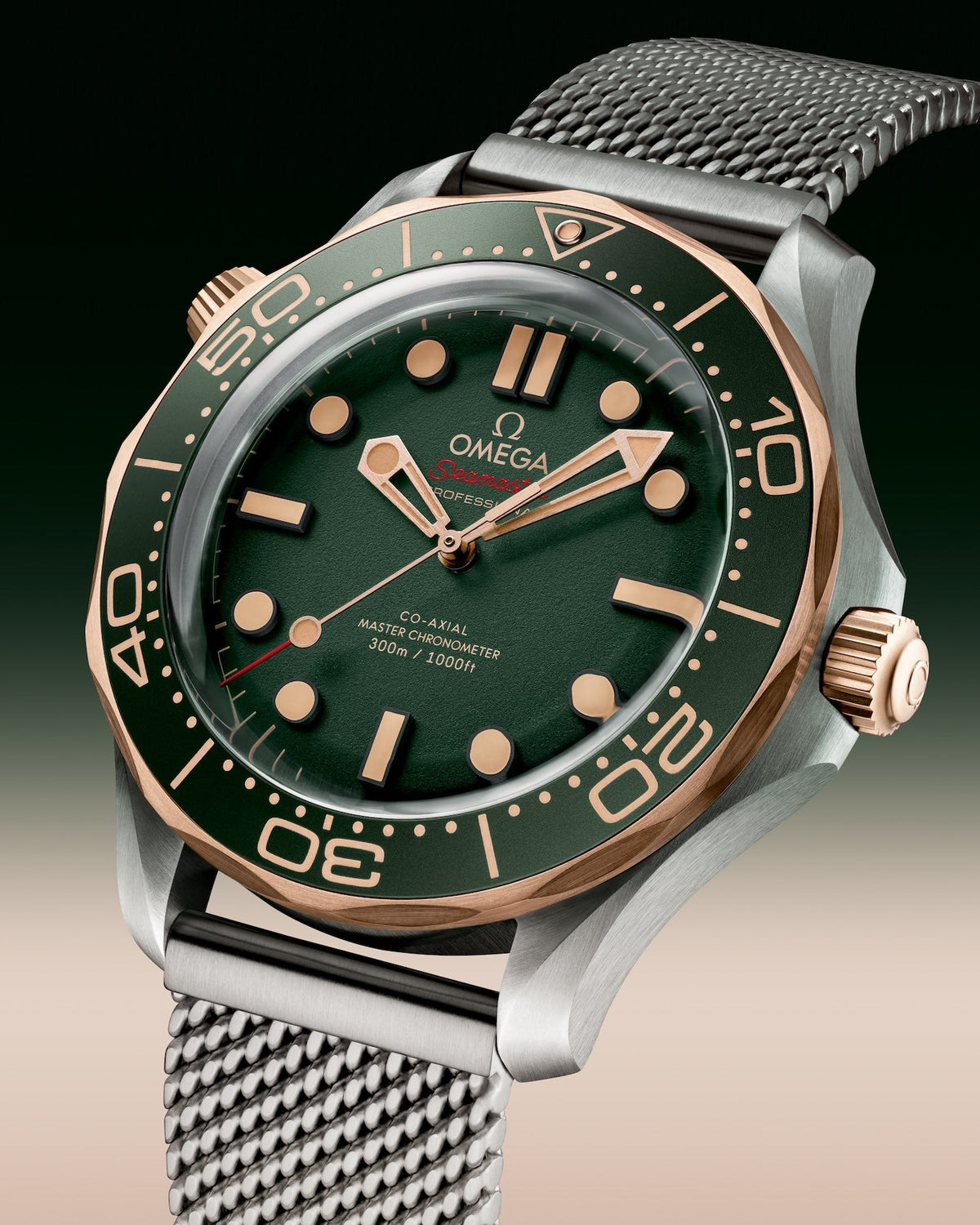 Seamaster Diver 300M 42 mm, titanio